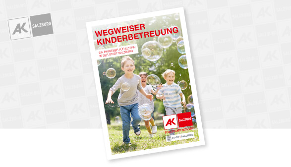 Broschüre Wegweiser Kinderbetreuung am Cover spielende Kinder