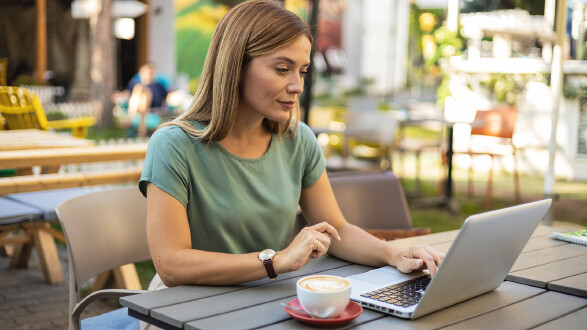 Arbeiten im Café gilt als Telearbeit.