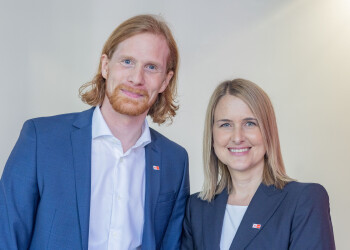 Mag. Dr. Tobias Hinterseer, AK-Direktorin-Stellvertreter, MMag. Dr. Eva Stöckl, AK-Direktorin